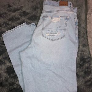 American Eagle Mom Jeans